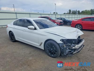 Czwarte zdjęcie samochodu z boku: 2019 BMW 540 XI VIN:WBAJE7C51KWW29334 - miniatura