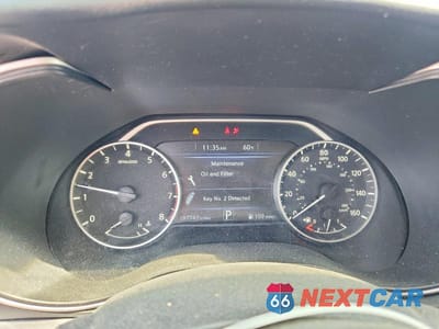 Zdjęcie 9 z 12 samochodu: 2017 NISSAN MAXIMA 3.5 SV VIN:1N4AA6AP5HC443244 - miniatura