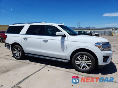 Czwarte zdjęcie samochodu z boku: 2023 FORD EXPEDITION MAX LIMITED VIN:1FMJK2A89PEA28547 - miniatura