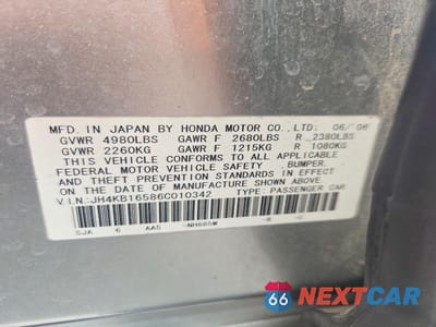 Zdjęcie 12 z 12 samochodu: 2006 ACURA RL VIN:JH4KB16586C010342 - miniatura