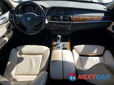 Zdjęcie 8 z 13 samochodu: 2011 BMW X5 XDRIVE35I VIN:5UXZV4C56BL404024 - miniatura