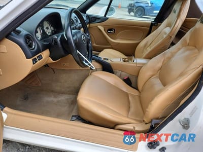 Zdjęcie 7 z 12 samochodu: 2001 MAZDA MX-5 MIATA BASE VIN:JM1NB353510207408 - miniatura