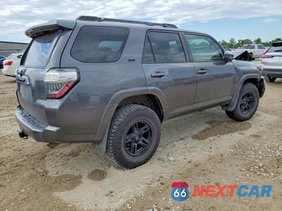Trzecie zdjęcie samochodu z tyłu: 2014 TOYOTA 4RUNNER SR5 VIN:JTEBU5JR3E5163366 - miniatura