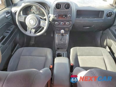 Zdjęcie 8 z 13 samochodu: 2011 JEEP COMPASS SPORT VIN:1J4NT1FB9BD245705 - miniatura