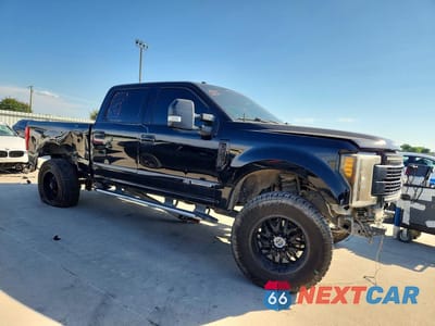 Czwarte zdjęcie samochodu z boku: 2017 FORD F250 SUPER DUTY VIN:1FT7W2BT7HED66665 - miniatura