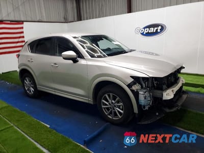 Czwarte zdjęcie samochodu z boku: 2025 MAZDA CX-5 SELECT VIN:JM3KFBBL6S0584327 - miniatura