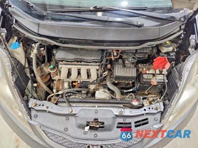 Zdjęcie 11 z 12 samochodu: 2013 HONDA FIT VIN:JHMGE8G36DC042335 - miniatura