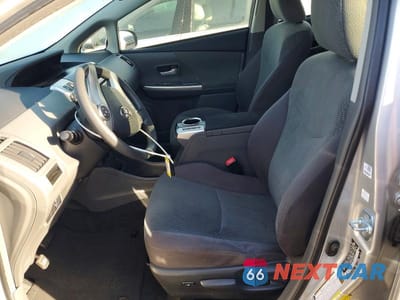 Zdjęcie 7 z 12 samochodu: 2012 TOYOTA PRIUS V THREE VIN:JTDZN3EU3C3142397 - miniatura