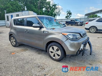 Czwarte zdjęcie samochodu z boku: 2015 KIA SOUL BASE VIN:KNDJN2A27F7166212 - miniatura