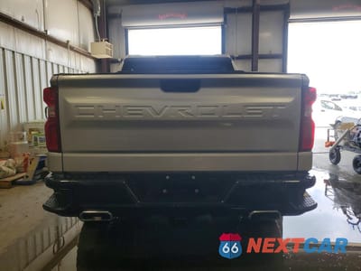 Zdjęcie 6 z 12 samochodu: 2019 CHEVROLET SILVERADO K1500 TRAIL BOSS CUSTOM VIN:3GCPYCEF0KG143048 - miniatura