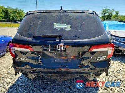 Zdjęcie 6 z 13 samochodu: 2019 HONDA PILOT TOURING VIN:5FNYF6H97KB087889 - miniatura