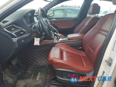 Zdjęcie 7 z 12 samochodu: 2013 BMW X6 XDRIVE35I VIN:5UXFG2C53DL786159 - miniatura