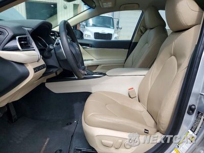 Zdjęcie 7 z 12 samochodu: 2018 TOYOTA CAMRY LE VIN:4T1B11HK8JU016809 - miniatura