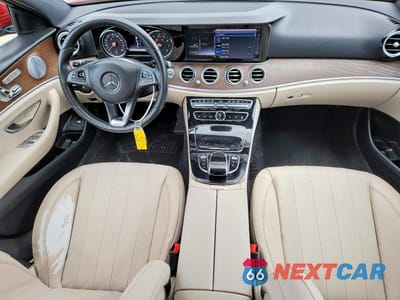 Zdjęcie 8 z 13 samochodu: 2017 MERCEDES-BENZ E 300 VIN:WDDZF4JB0HA284559 - miniatura