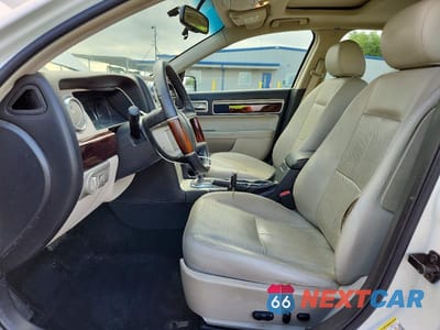 Zdjęcie 7 z 12 samochodu: 2008 LINCOLN MKZ VIN:3LNHM26T98R615982 - miniatura