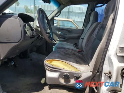 Zdjęcie 7 z 13 samochodu: 1997 FORD EXPEDITION VIN:1FMEU18W0VLB34677 - miniatura