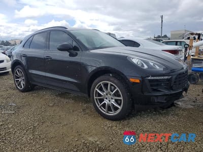 Czwarte zdjęcie samochodu z boku: 2017 PORSCHE MACAN VIN:WP1AA2A56HLB08039 - miniatura