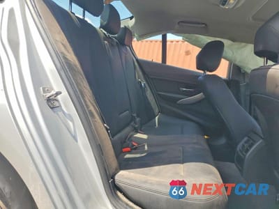 Zdjęcie 10 z 12 samochodu: 2017 BMW 320 XI VIN:WBA8E5G52HNU23077 - miniatura