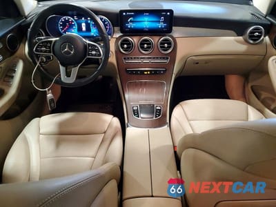 Zdjęcie 8 z 14 samochodu: 2021 MERCEDES-BENZ GLC 300 4MATIC VIN:W1N0G8EB5MF890673 - miniatura