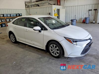 Czwarte zdjęcie samochodu z boku: 2023 TOYOTA COROLLA HYBRID LE VIN:JTDBDMHE1P3006094 - miniatura