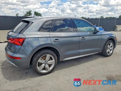 Trzecie zdjęcie samochodu z tyłu: 2018 AUDI Q5 PREMIUM VIN:WA1ANAFY9J2012933 - miniatura
