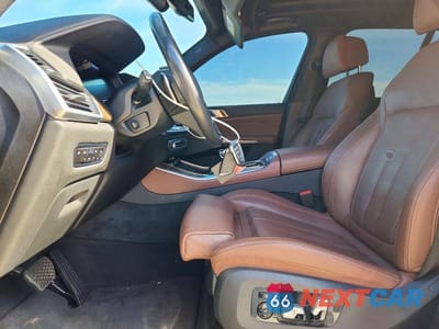 Zdjęcie 7 z 13 samochodu: 2020 BMW X5 VIN:5UXCR6C05L9B09296 - miniatura