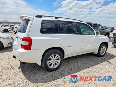 Trzecie zdjęcie samochodu z tyłu: 2006 TOYOTA HIGHLANDER HYBRID VIN:JTEDW21A960016107 - miniatura