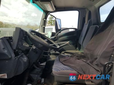 Zdjęcie 7 z 12 samochodu: 2024 ISUZU NRR VIN:JALE5W168R7303026 - miniatura