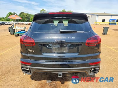 Zdjęcie 6 z 13 samochodu: 2017 PORSCHE CAYENNE VIN:WP1AA2A27HKA86600 - miniatura