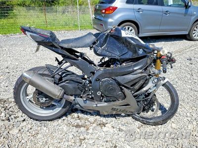 2018 SUZUKI GSX-R750 JS1GR7MA4J2101753 - główne zdjęcie licytacji z USA - miniatura