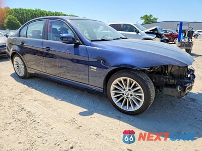Czwarte zdjęcie samochodu z boku: 2011 BMW 328 XI SULEV VIN:WBAPK5C53BA656121 - miniatura