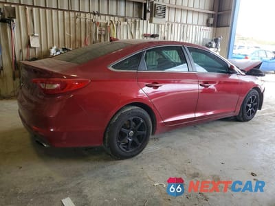 Trzecie zdjęcie samochodu z tyłu: 2015 HYUNDAI SONATA SE VIN:5NPE24AF9FH187955 - miniatura