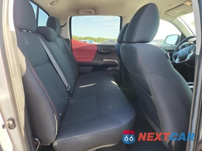 Zdjęcie 10 z 12 samochodu: 2022 TOYOTA TACOMA SR5 V6 VIN:3TMCZ5AN2NM466463 - miniatura