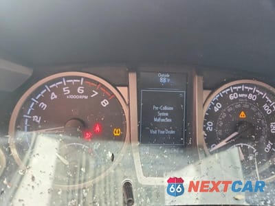 Zdjęcie 9 z 13 samochodu: 2019 TOYOTA TACOMA SR5 V6 VIN:5TFAZ5CNXKX075815 - miniatura