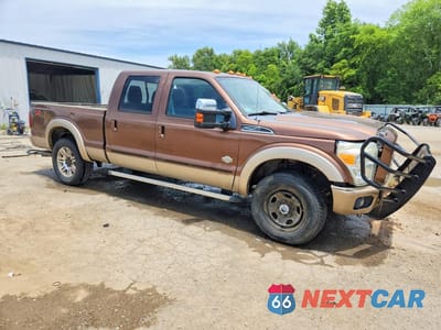 Czwarte zdjęcie samochodu z boku: 2011 FORD F250 SUPER DUTY VIN:1FT7W2BT8BEA72800 - miniatura