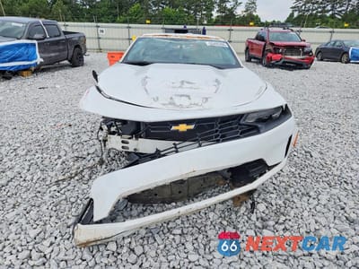Piąte zdjęcie samochodu w środku: 2019 CHEVROLET CAMARO LS VIN:1G1FB1RS5K0126803 - miniatura
