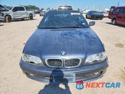 Piąte zdjęcie samochodu w środku: 2002 BMW 325 CI VIN:WBABS33422JY59376 - miniatura