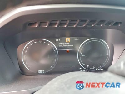 Zdjęcie 9 z 13 samochodu: 2017 VOLVO XC90 T8 VIN:YV4BC0PLXH1166853 - miniatura