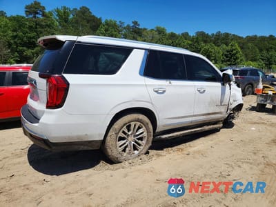 Trzecie zdjęcie samochodu z tyłu: 2021 GMC YUKON SLT VIN:1GKS2BKD3MR363509 - miniatura