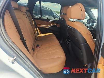 Zdjęcie 11 z 13 samochodu: 2024 BMW X5 XDRIVE50E VIN:5UX43EU07R9T16910 - miniatura