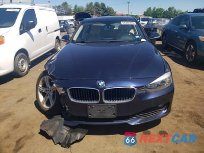 Piąte zdjęcie samochodu w środku: 2014 BMW 320 I VIN:WBA3B1C57EK133562 - miniatura
