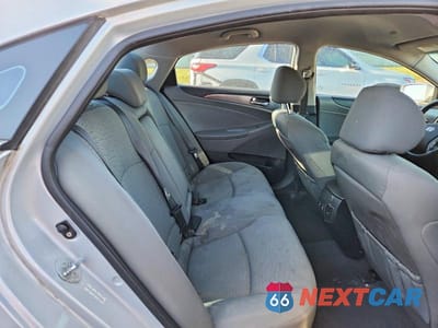 Zdjęcie 10 z 12 samochodu: 2011 HYUNDAI SONATA HYBRID VIN:KMHEC4A45BA003362 - miniatura
