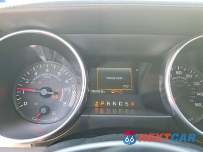 Zdjęcie 9 z 12 samochodu: 2018 FORD MUSTANG VIN:1FATP8UH3J5109828 - miniatura