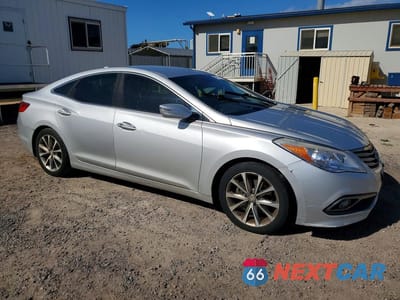 Czwarte zdjęcie samochodu z boku: 2016 HYUNDAI AZERA BASE VIN:KMHFG4JG8GA529396 - miniatura