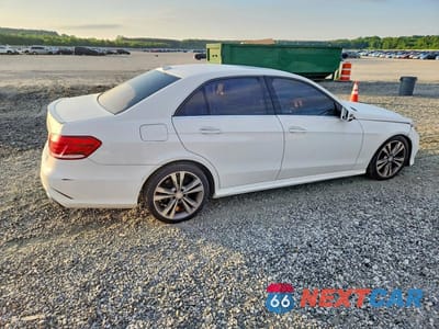 Trzecie zdjęcie samochodu z tyłu: 2014 MERCEDES-BENZ E 350 VIN:WDDHF5KB9EB025042 - miniatura