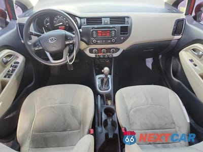 Zdjęcie 8 z 12 samochodu: 2012 KIA RIO VIN:KNADM4A31C6073091 - miniatura