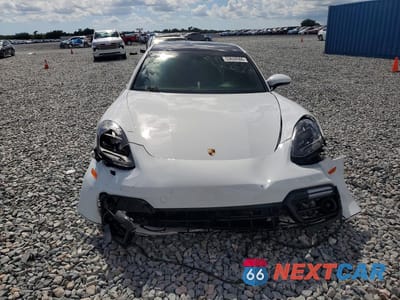 Piąte zdjęcie samochodu w środku: 2020 PORSCHE PANAMERA GTS VIN:WP0AG2A78LL146883 - miniatura