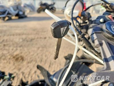 Zdjęcie 8 z 9 samochodu: 2025 KAWASAKI ZX636 K VIN:JKBZXJK14SA007194 - miniatura