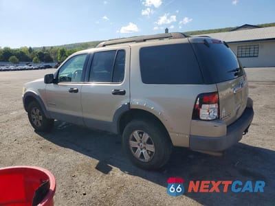 Drugie zdjęcie samochodu z przodu: 2006 FORD EXPLORER XLT VIN:1FMEU73E26UB15254 - miniatura