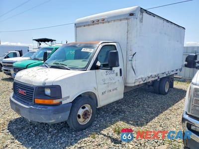 2004 GMC SAVANA CUTAWAY G3500 1GDJG31U941908106 - główne zdjęcie licytacji z USA - miniatura